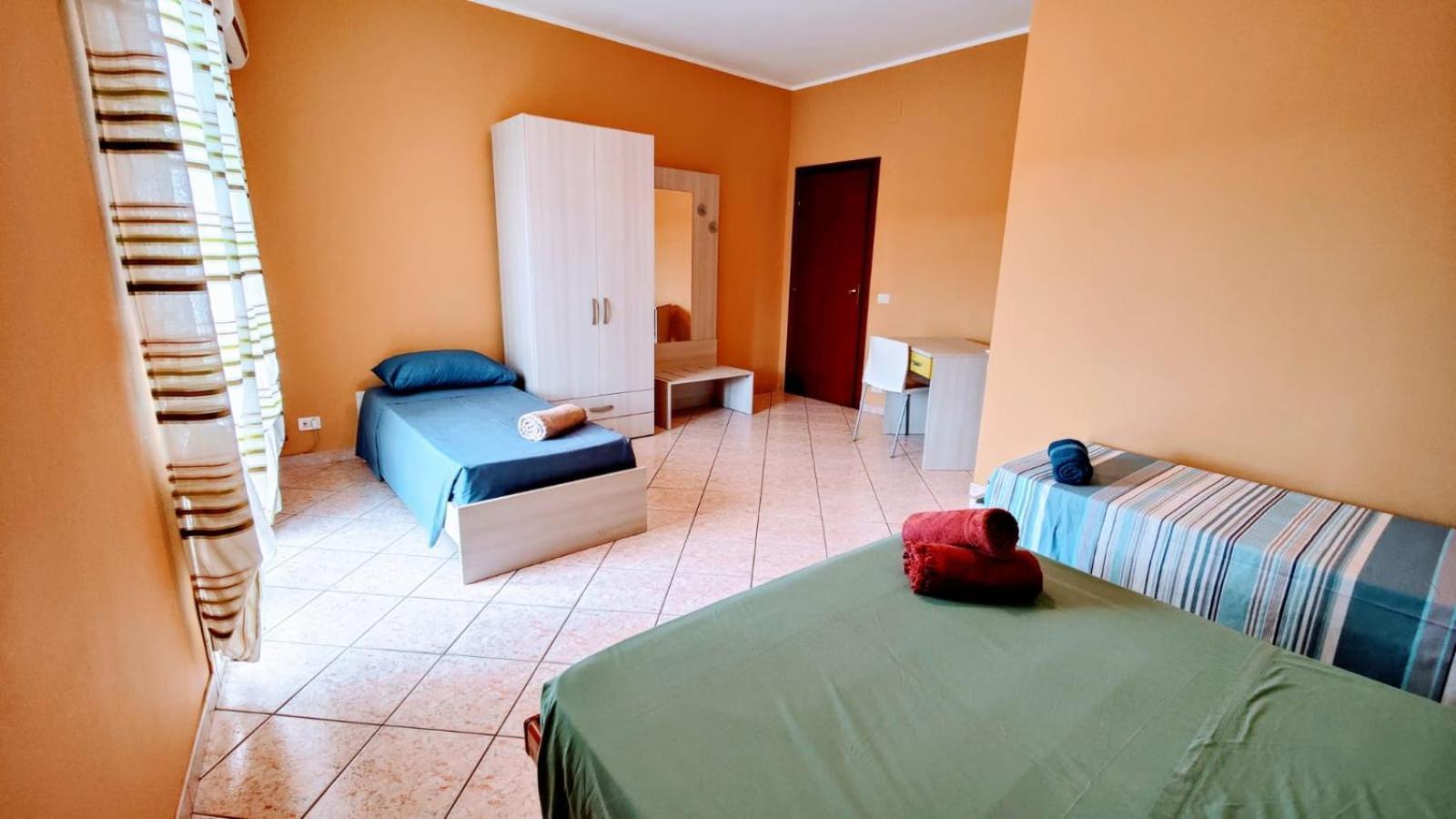 La Casa Del Viale Apartman Solarino Kültér fotó