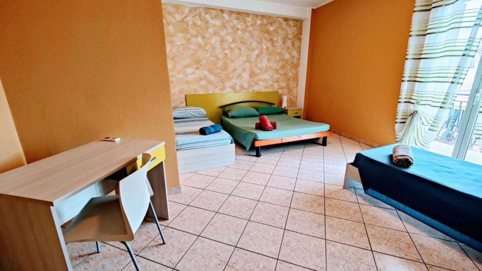 La Casa Del Viale Apartman Solarino Kültér fotó